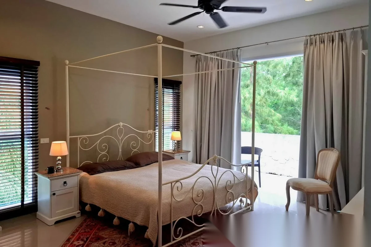 Вилла 3BR в комплексе Saiyuan Med Village · Раваи · Вид на бассейн — фото 12