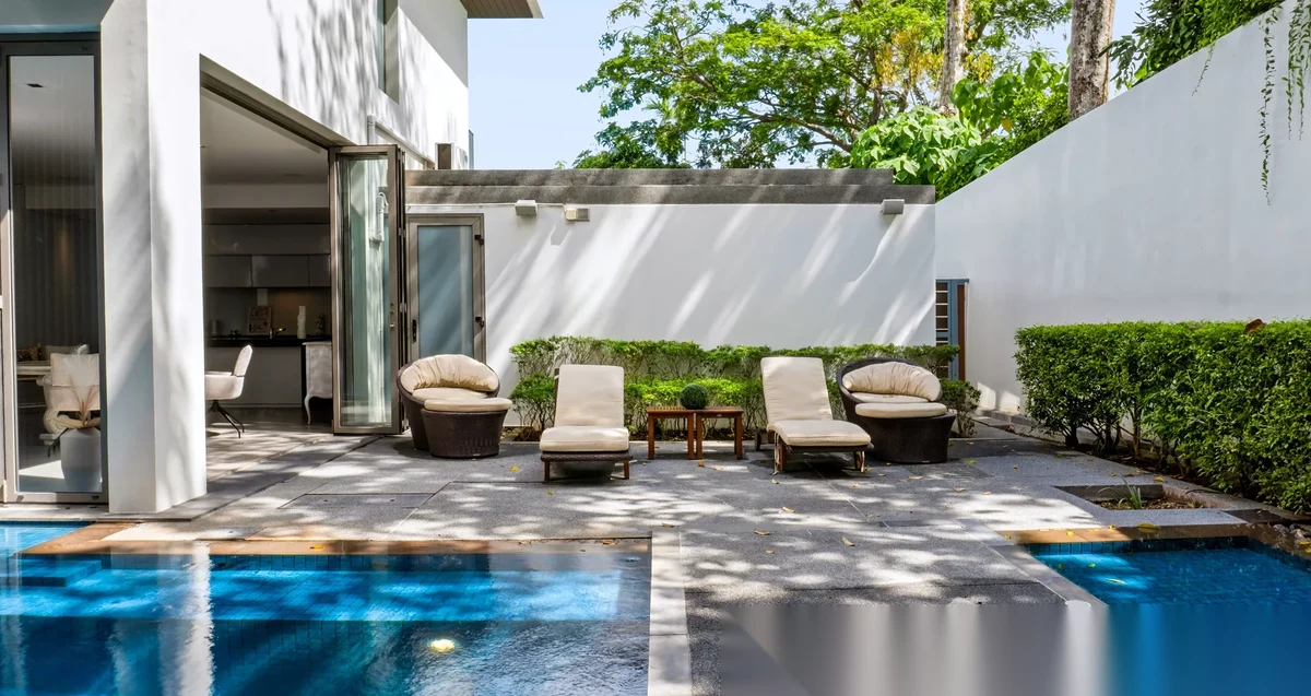 Вилла 4BR в комплексе Baan Yamu Residences · Па Клок · Вид на море
