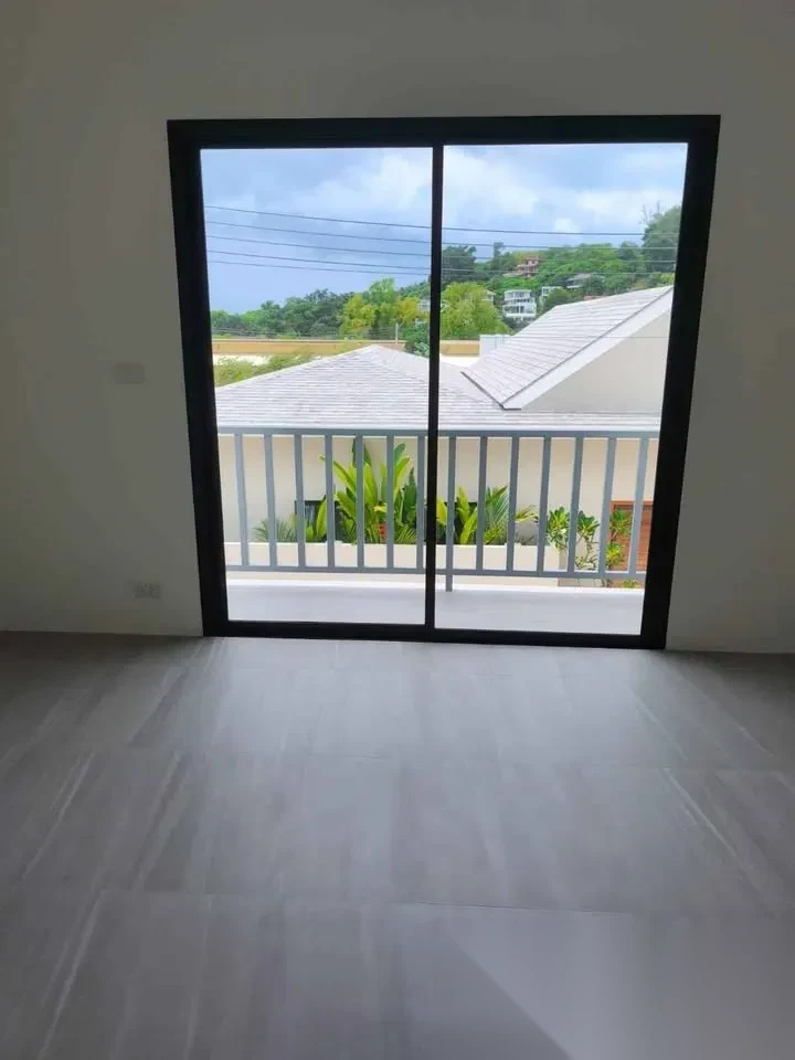 6 Bedroom Villa for sale · Pool Access — photo 7