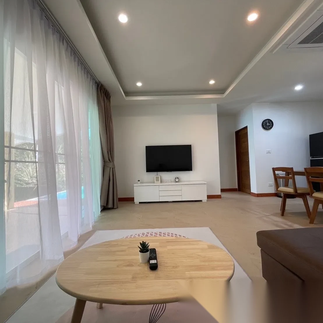 2 Bedroom Villa for rent · Thep Krasattri · Pool Access — photo 6