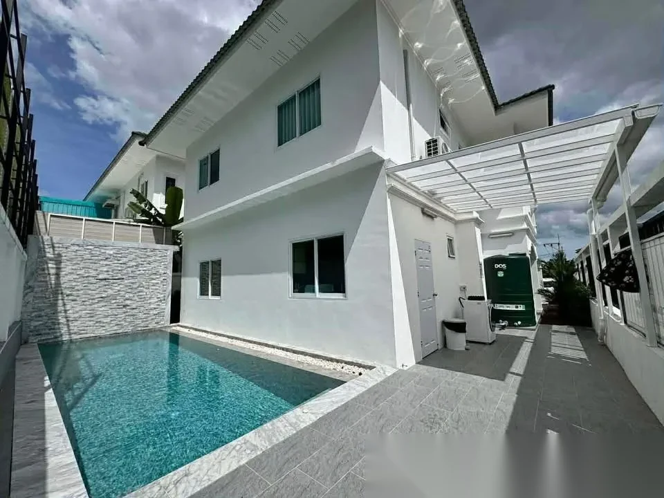 3 Bedroom Villa for sale at Chanakan Delight Tanon Trang complex · Phuket Town · Pool Access — photo 2