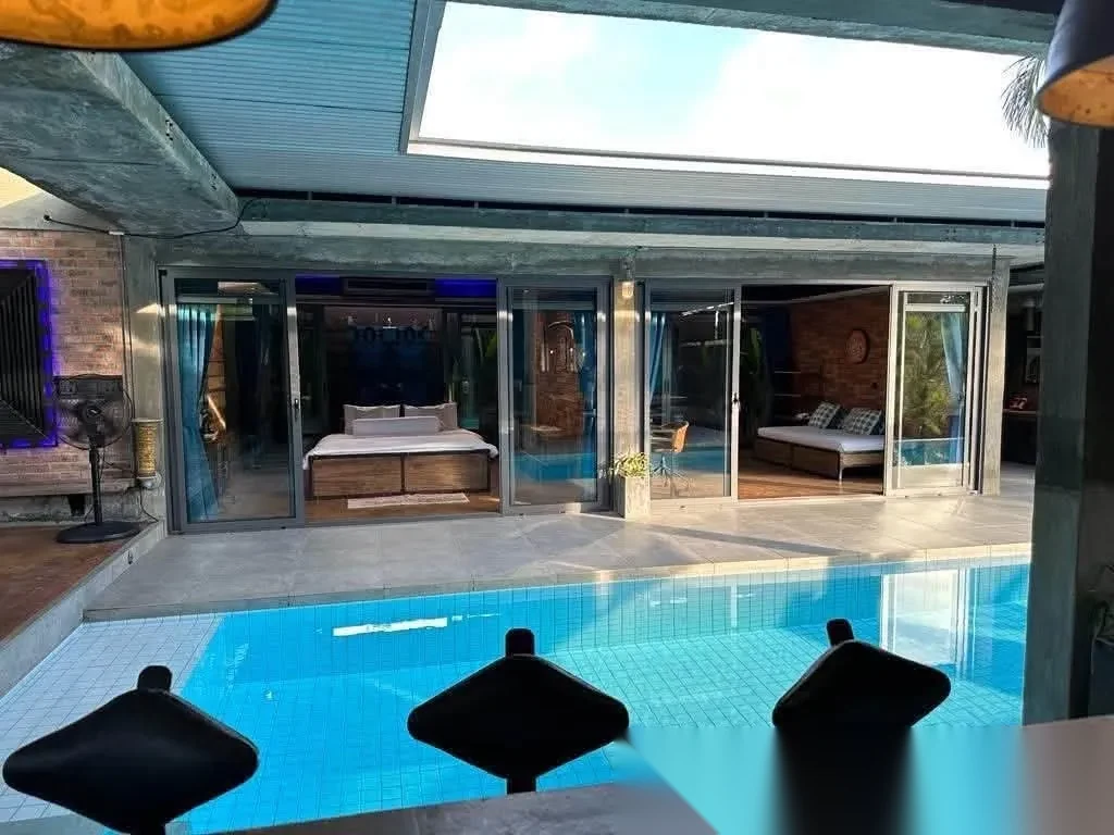 3 Bedroom Villa for sale · Pool View — photo 2
