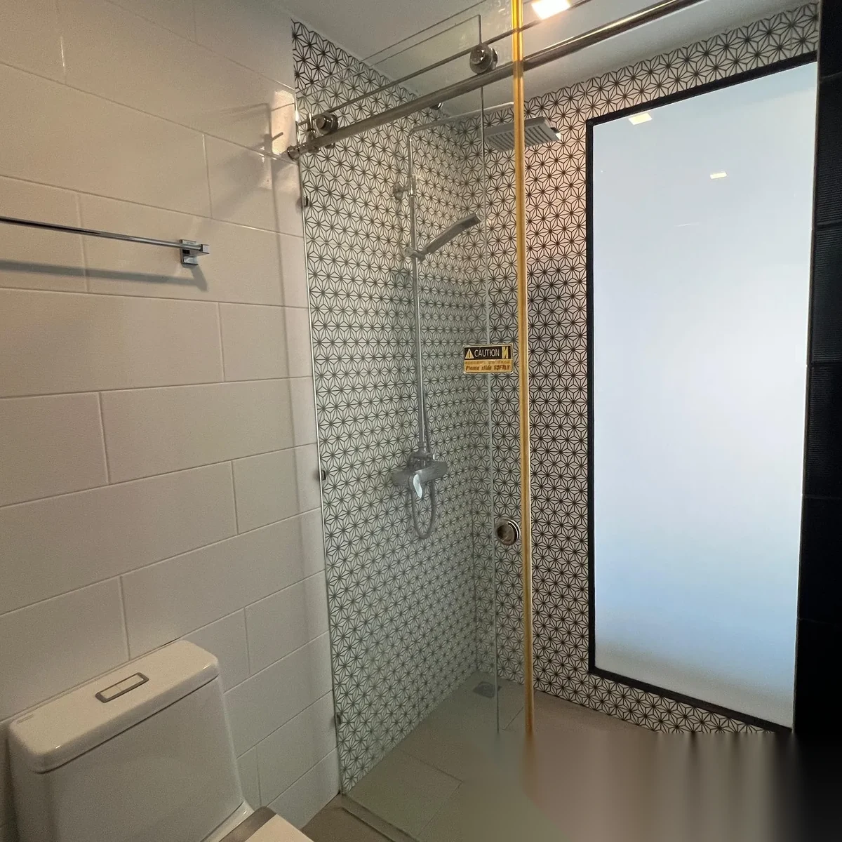 Апартаменты 1BR в ЖК Royal Lee The Terminal Phuket · Саку · Выход к бассейну — фото 9