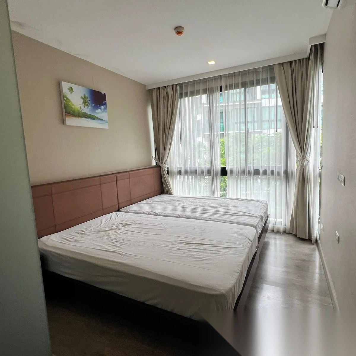 Апартаменты 1BR в ЖК Royal Lee The Terminal Phuket · Саку · Выход к бассейну — фото 10