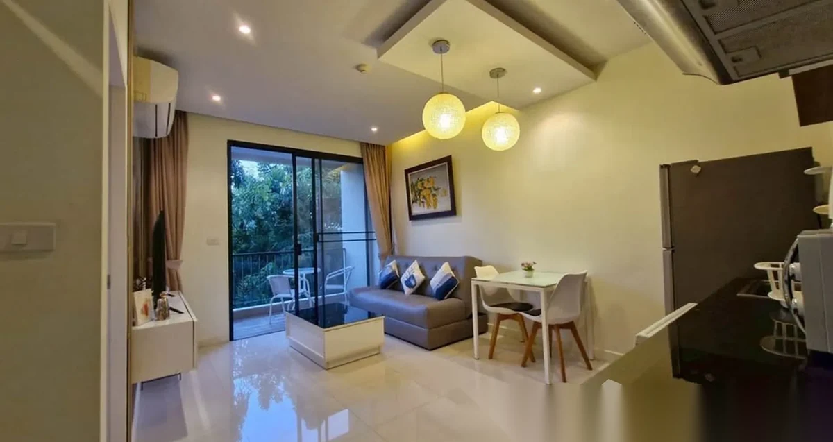 1 Bedroom Apartment for sale at The Lago Condominium complex · Rawai · Pool Access