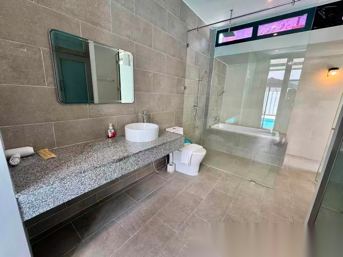 Вилла 3BR · Раваи · Вид на бассейн — фото 12