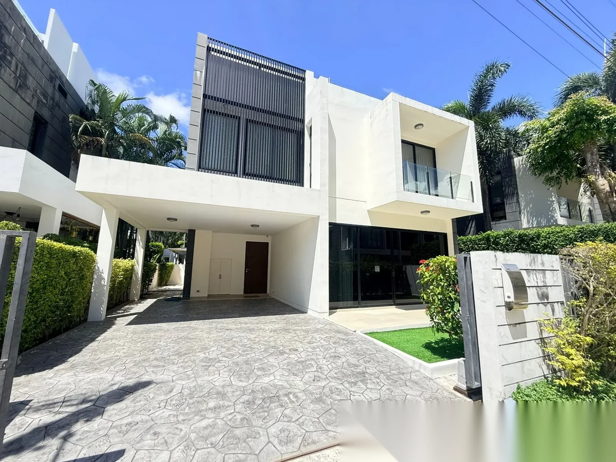 Вилла 4BR в комплексе Laguna Park · Чернг Тале / Bang Tao · Вид на бассейн — фото 8