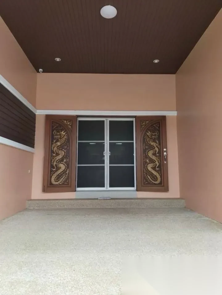 3 Bedroom House for rent at The Valley Kathu complex · Kathu — photo 2