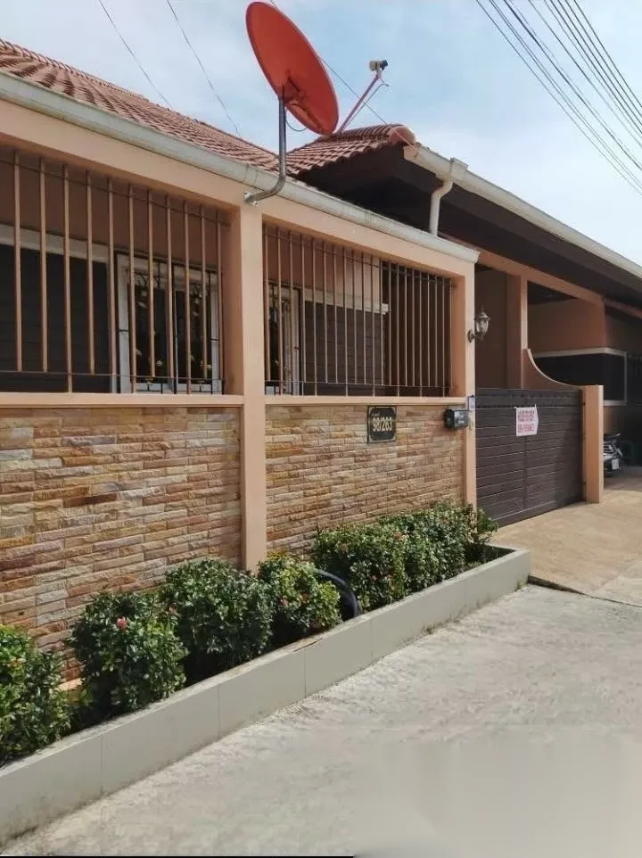 3 Bedroom House for rent at The Valley Kathu complex · Kathu — photo 3