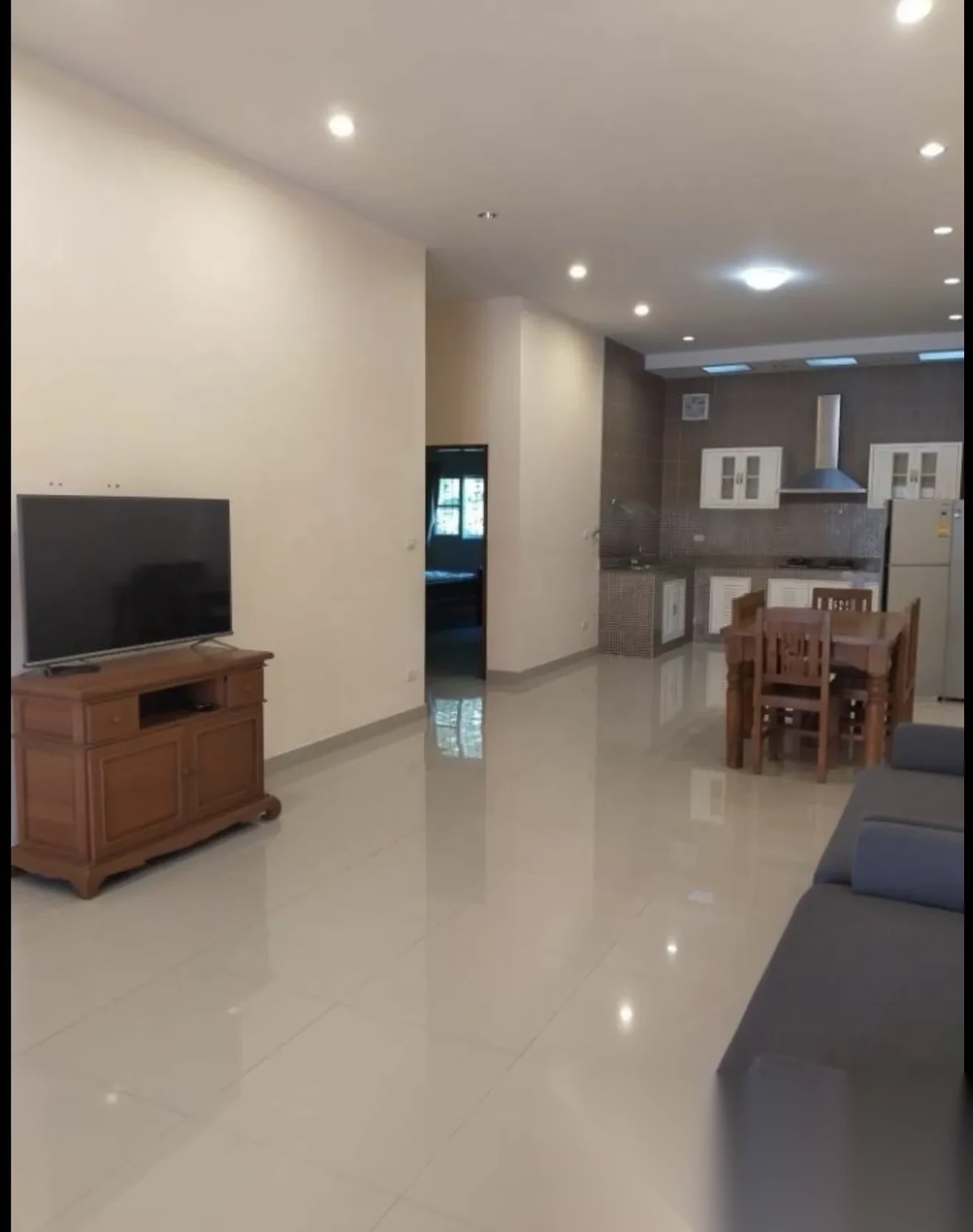 3 Bedroom House for rent at The Valley Kathu complex · Kathu — photo 4