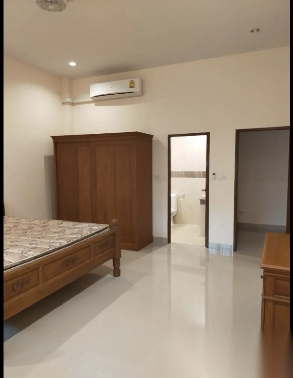 3 Bedroom House for rent at The Valley Kathu complex · Kathu — photo 10