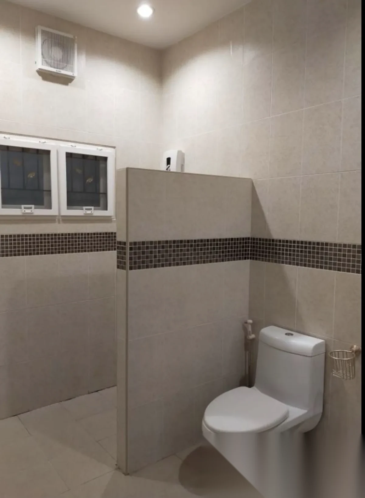 3 Bedroom House for rent at The Valley Kathu complex · Kathu — photo 12