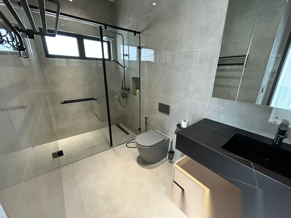 4 Bedroom Villa for sale · Pool View — photo 19