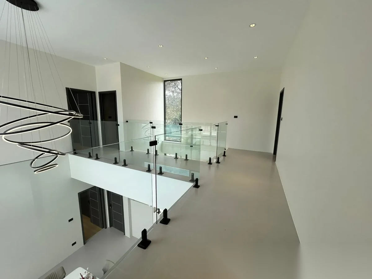 4 Bedroom Villa for sale · Pool View — photo 24