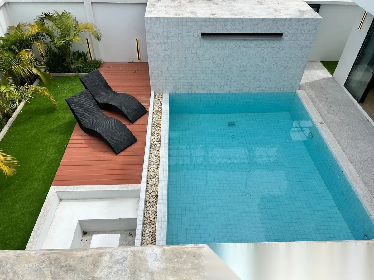 4 Bedroom Villa for sale · Pool View — photo 27