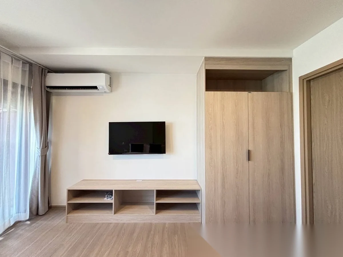 Апартаменты 1BR в ЖК THE BASE Bukit · Вичит · Вид на бассейн — фото 3