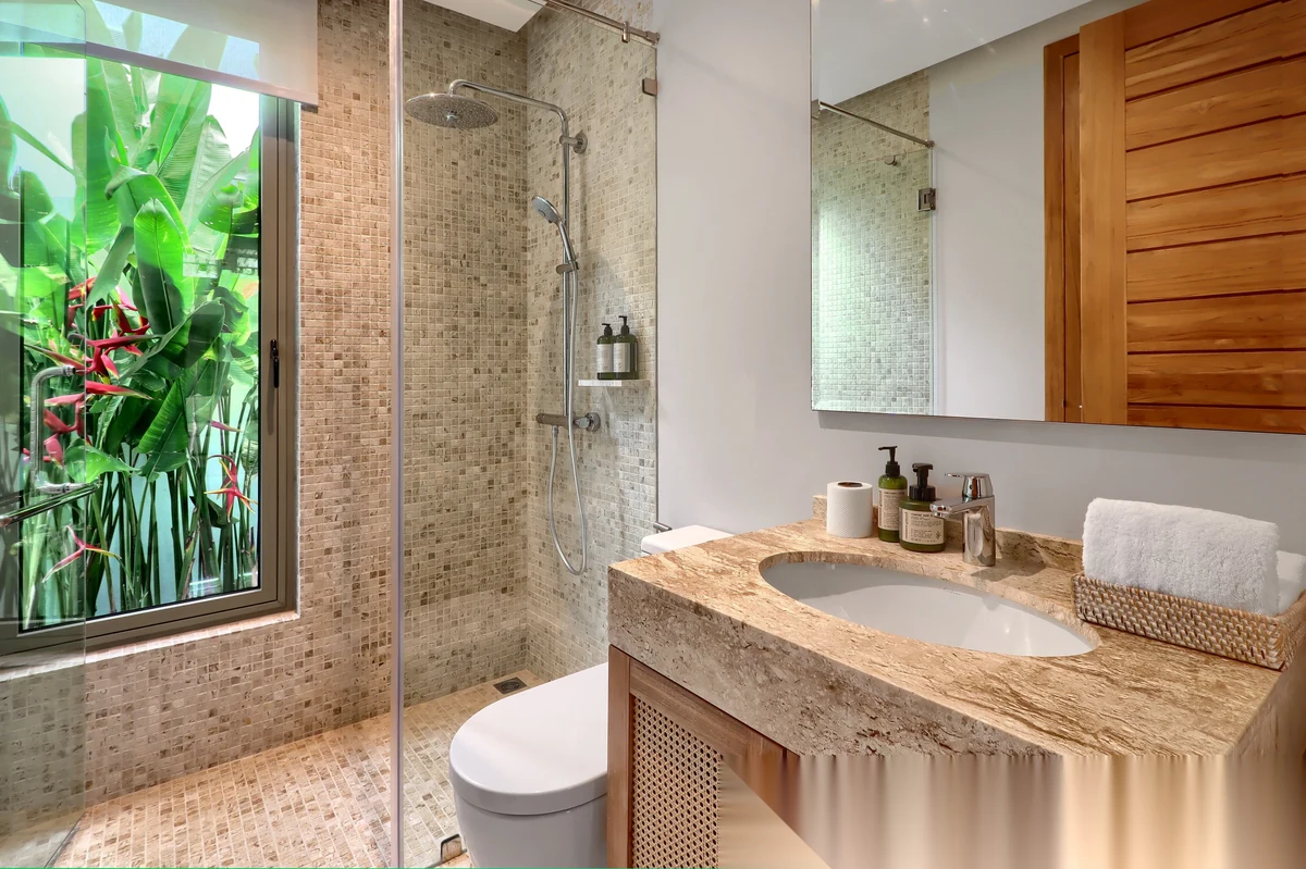 4 Bedroom Villa for sale at Botanica Lake Side II complex · Choeng Thale · Partial Sea View — photo 6