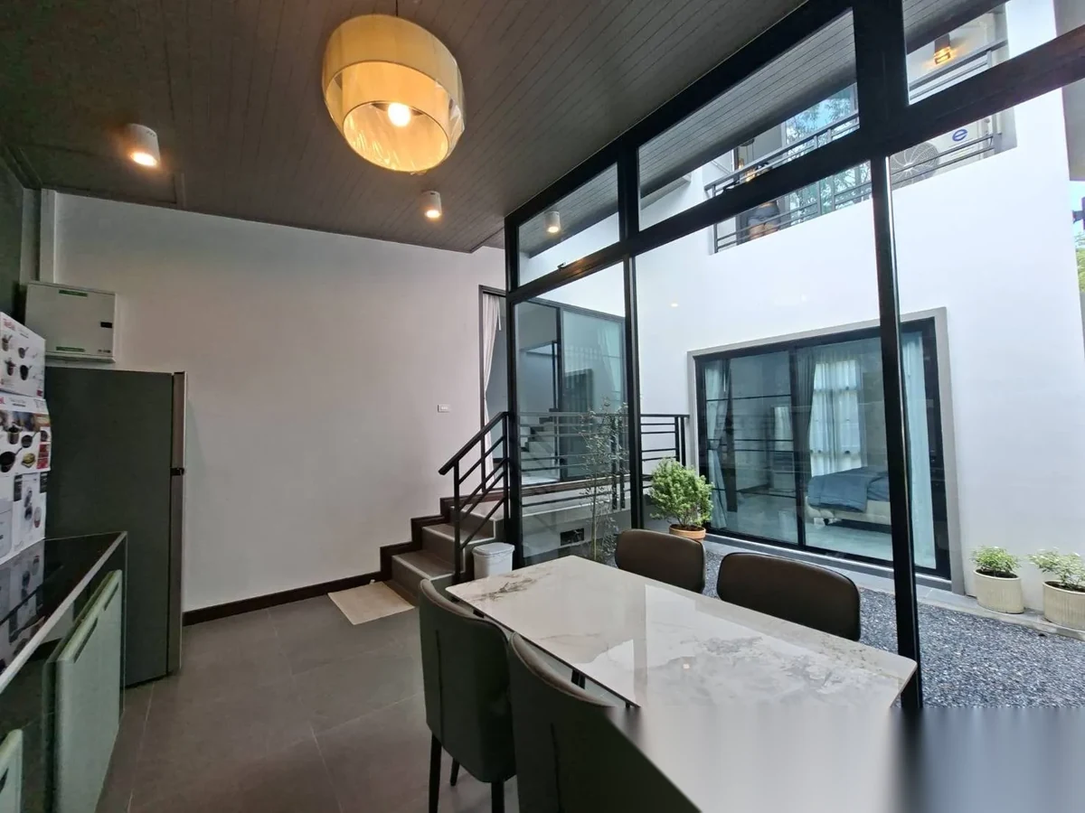 3 Bedroom House for rent · Thep Krasattri · Garden View — photo 3