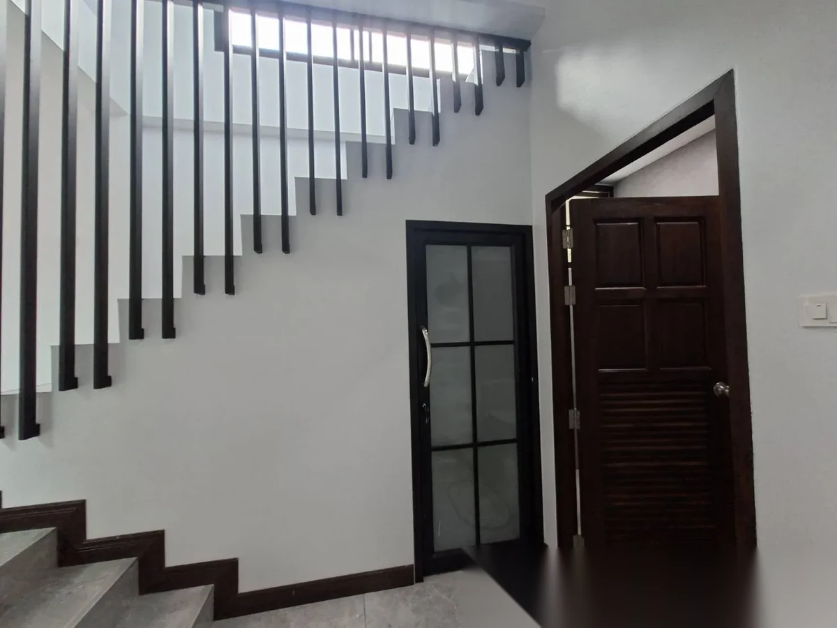 3 Bedroom House for rent · Thep Krasattri · Garden View — photo 7