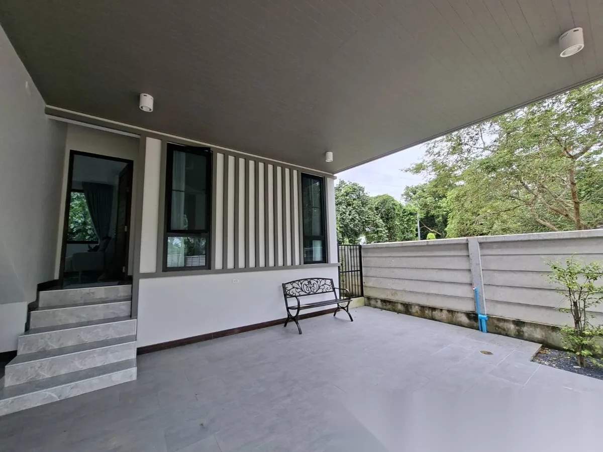 3 Bedroom House for rent · Thep Krasattri · Garden View — photo 10