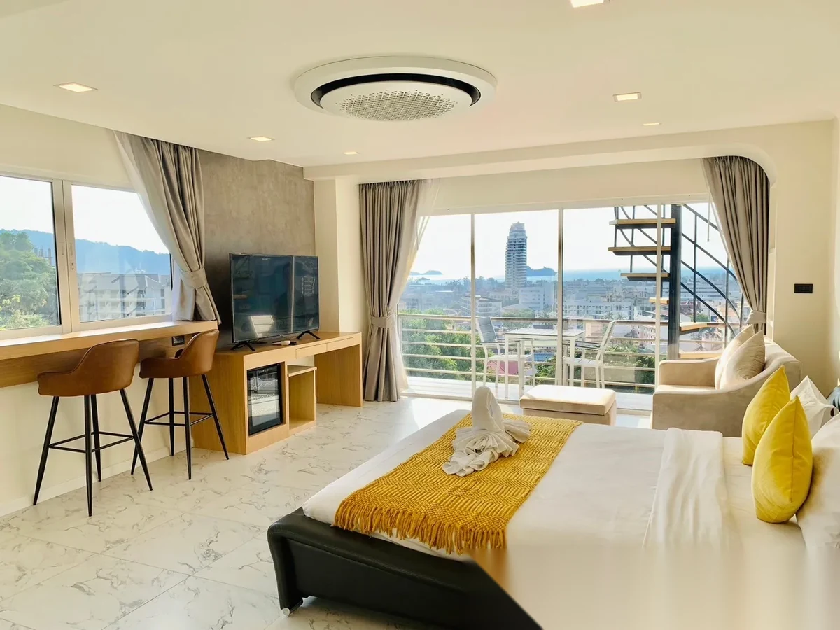 Studio Penthouse for sale at Bayshore Oceanview Condominium complex · Patong · Sea View — photo 4