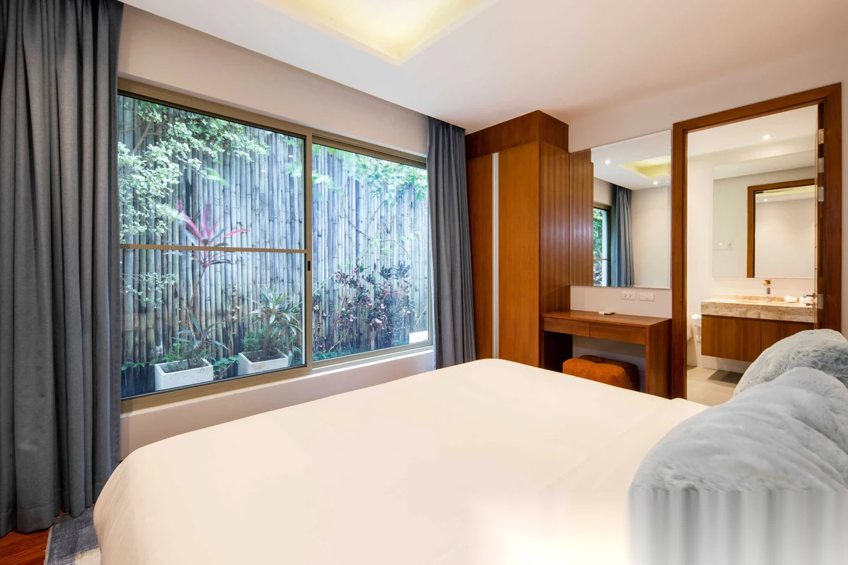 4 Bedroom House for rent at Botanica The Nature (Phase 8) complex · Si Sunthon · Pool View — photo 9
