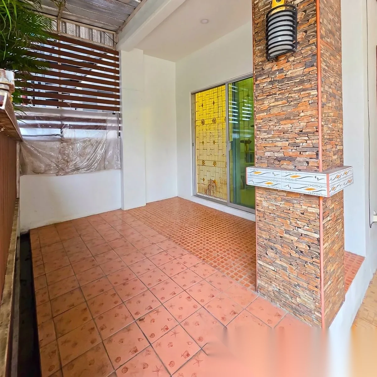 3 Bedroom Townhouse for sale at Phanason Garden Home Thalang complex · Thep Krasattri — photo 4