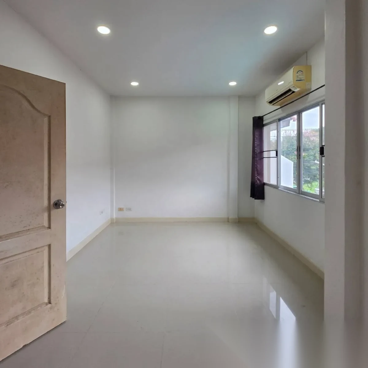 3 Bedroom Townhouse for sale at Phanason Garden Home Thalang complex · Thep Krasattri — photo 16