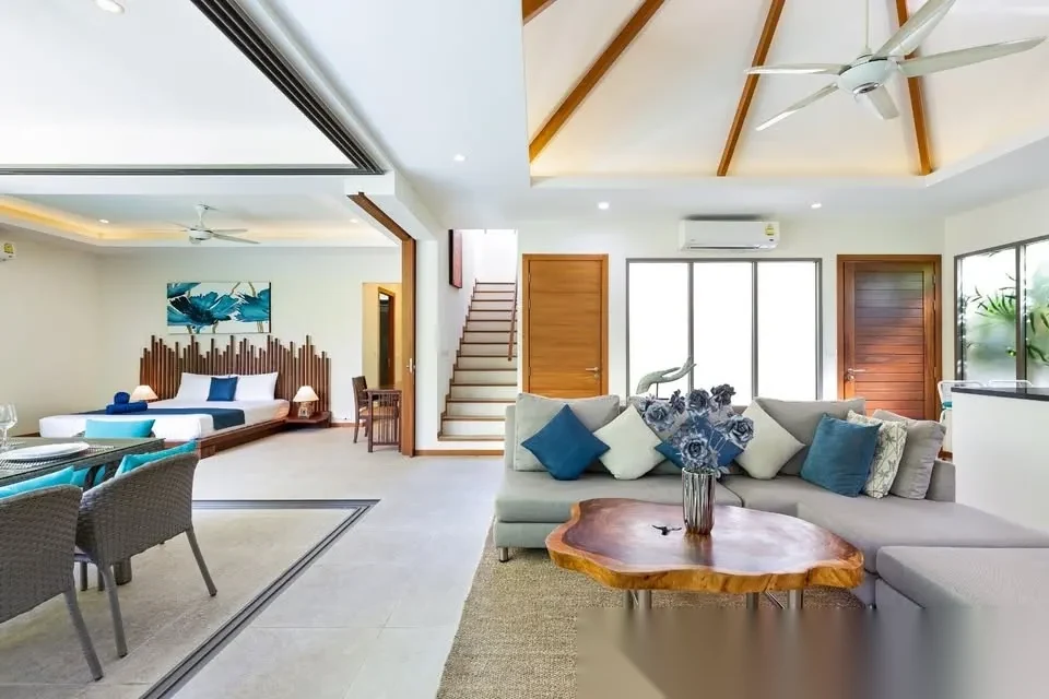 4 Bedroom Villa for rent · Karon · Pool View — photo 8