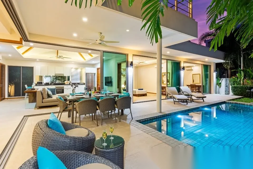 4 Bedroom Villa for rent · Karon · Pool View — photo 9
