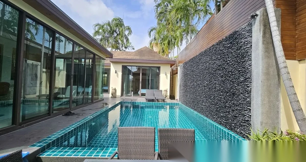 4 Bedroom Villa for rent · Chalong · Pool View