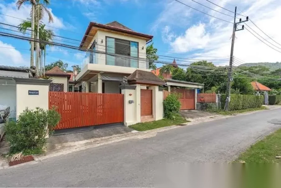 4 Bedroom Villa for rent · Chalong · Pool View — photo 9