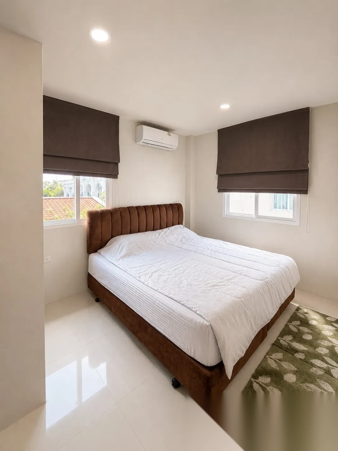 4 Bedroom House for sale at Supicha Sino Kohkaew 8 complex · Ko Kaeo · Pool Access — photo 9