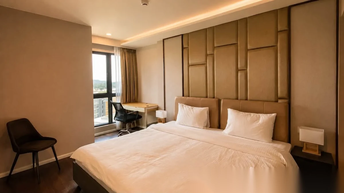 1 Bedroom Apartment for rent at Mida Grande Resort Condominiums complex · Choeng Thale · Sea View — photo 2