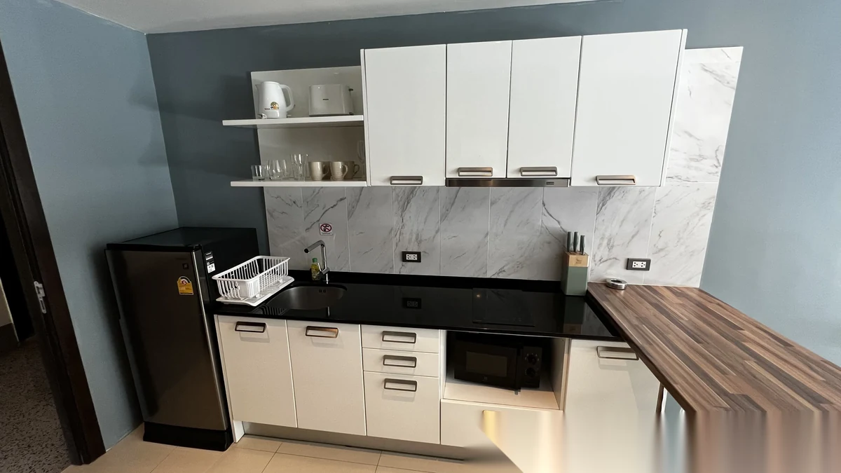 Studio Apartment for sale at The Emerald Terrace complex · Patong · Pool View — photo 5