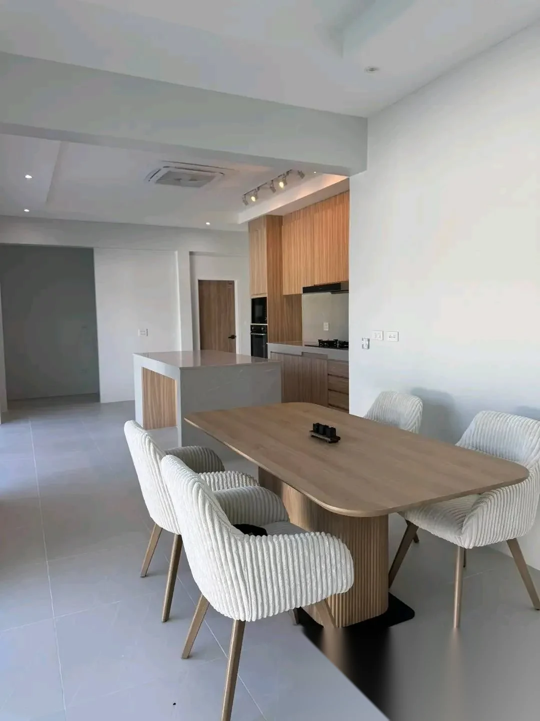 3 Bedroom Villa for sale · Pool View — photo 9