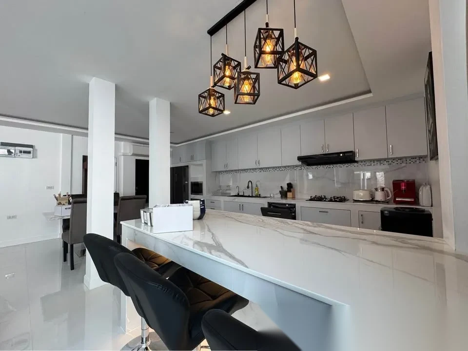 Вилла 3BR в комплексе Land and Houses Park · Чалонг · Вид на бассейн — фото 4