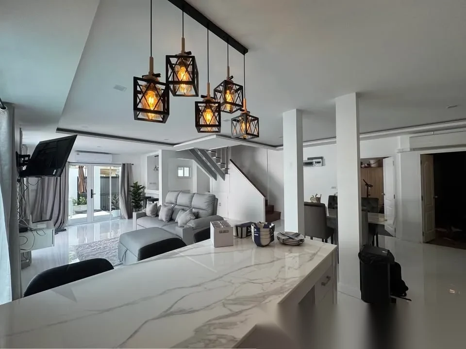 Вилла 3BR в комплексе Land and Houses Park · Чалонг · Вид на бассейн — фото 11
