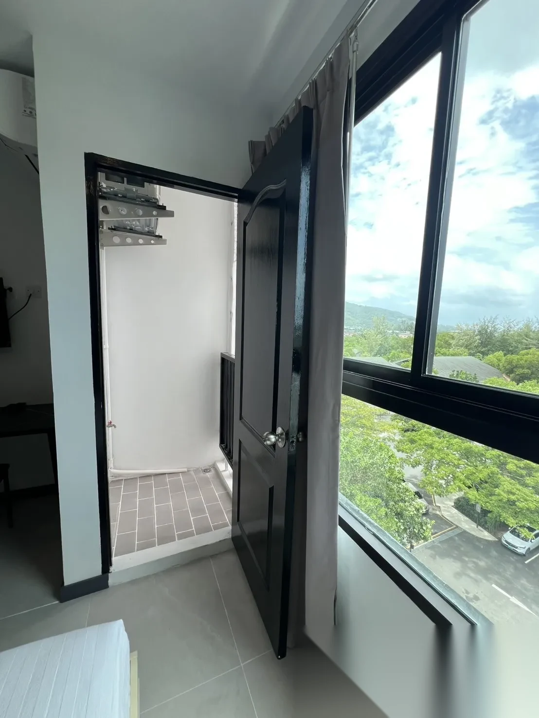 Studio Apartment for sale at Zcape I complex · Choeng Thale · Garden View — photo 5