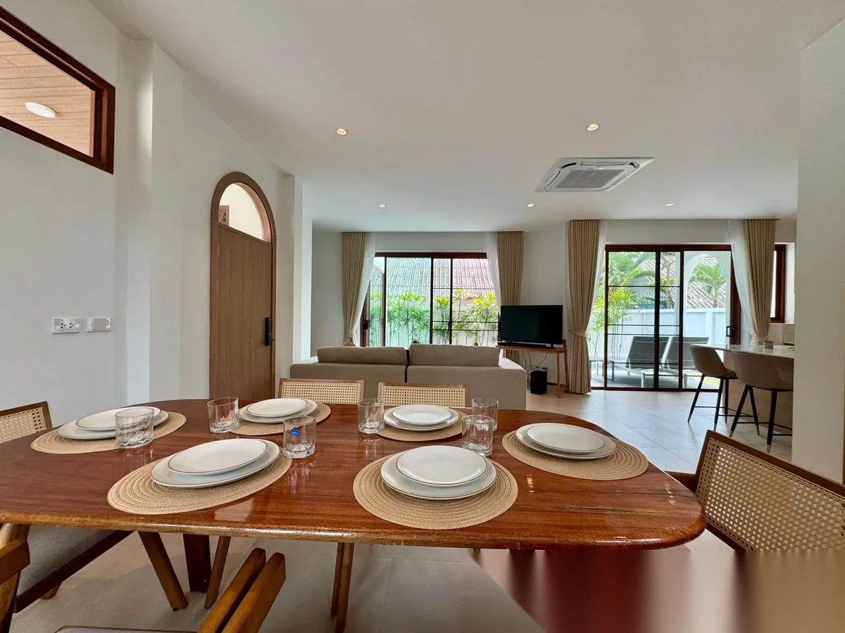 3 Bedroom Villa for rent · Chalong · Pool Access — photo 9