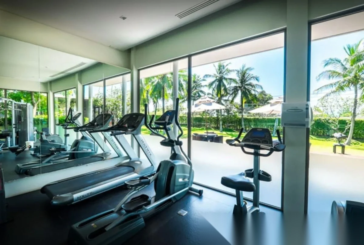 2 Bedroom Apartment for sale at Baan Yamu Residences complex · Pa Khlok · Partial Sea View — photo 7