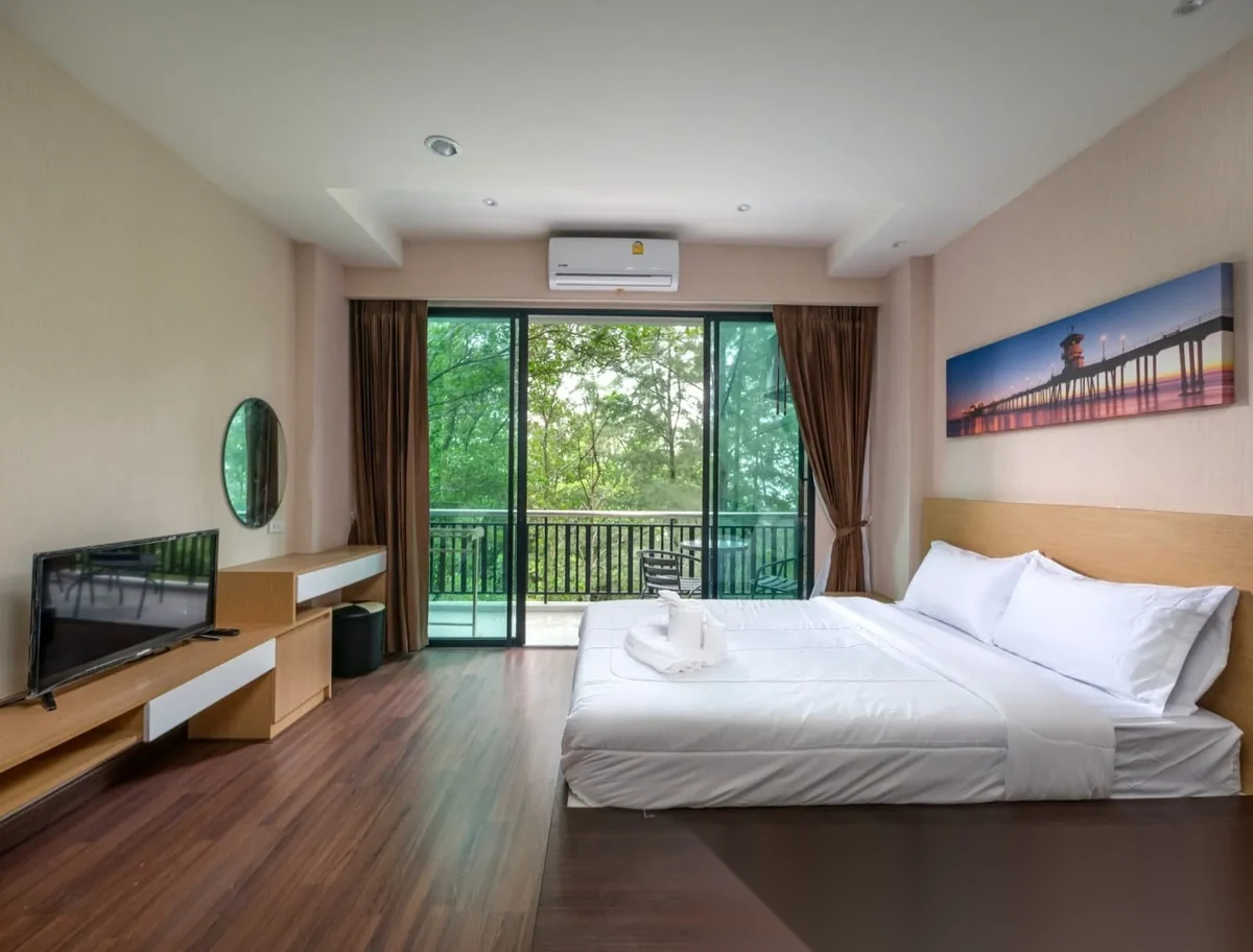 1 Bedroom Apartment for rent at The Naithon Condominium complex · Sakhu · Sea View — photo 9