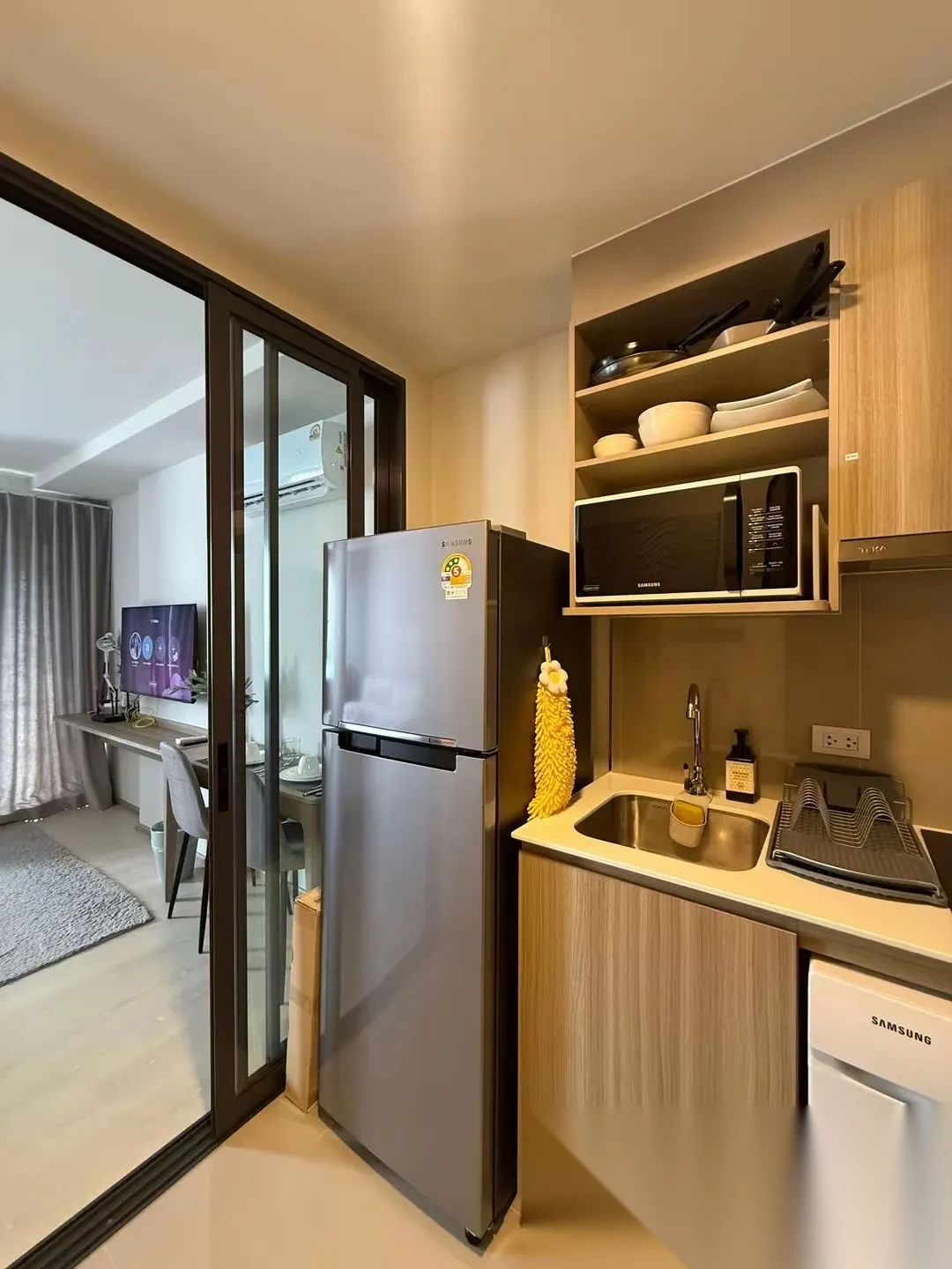 Studio Apartment for rent at The Base Rise complex · Wichit · Pool Access — photo 2