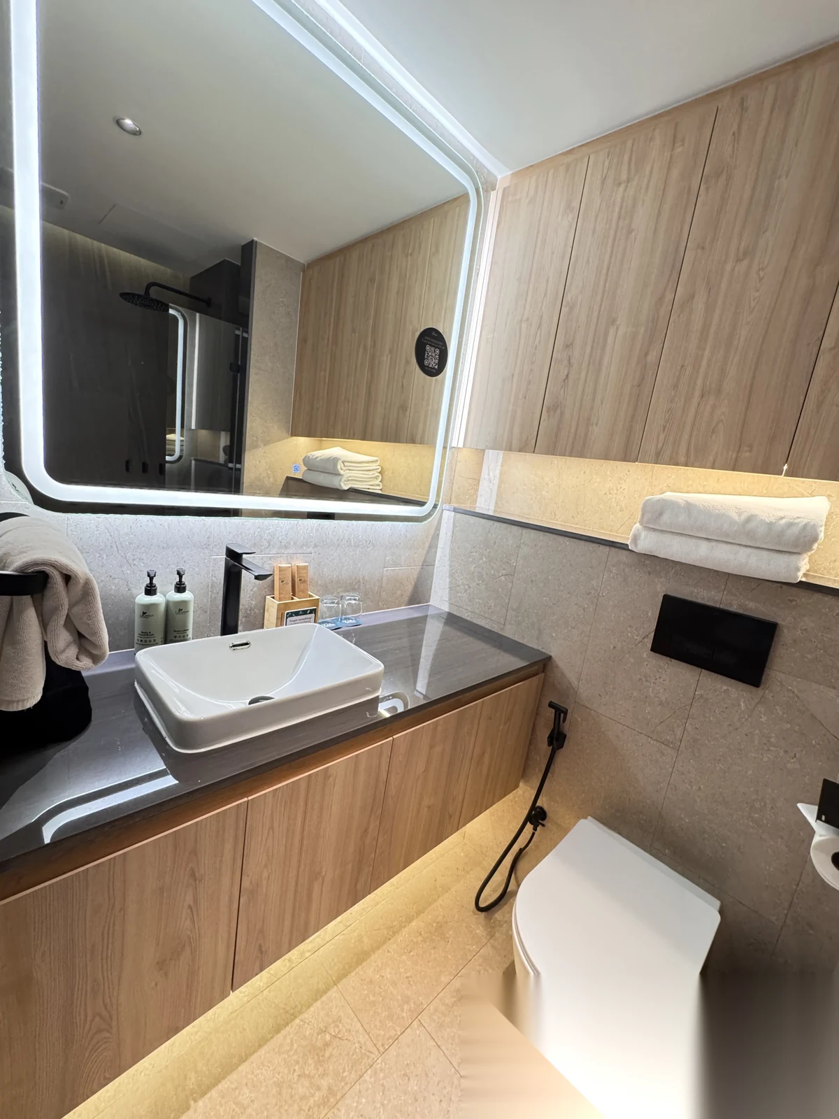 Studio Apartment for sale at Layan Green Park Phase 1 complex · Choeng Thale · Garden View — photo 6