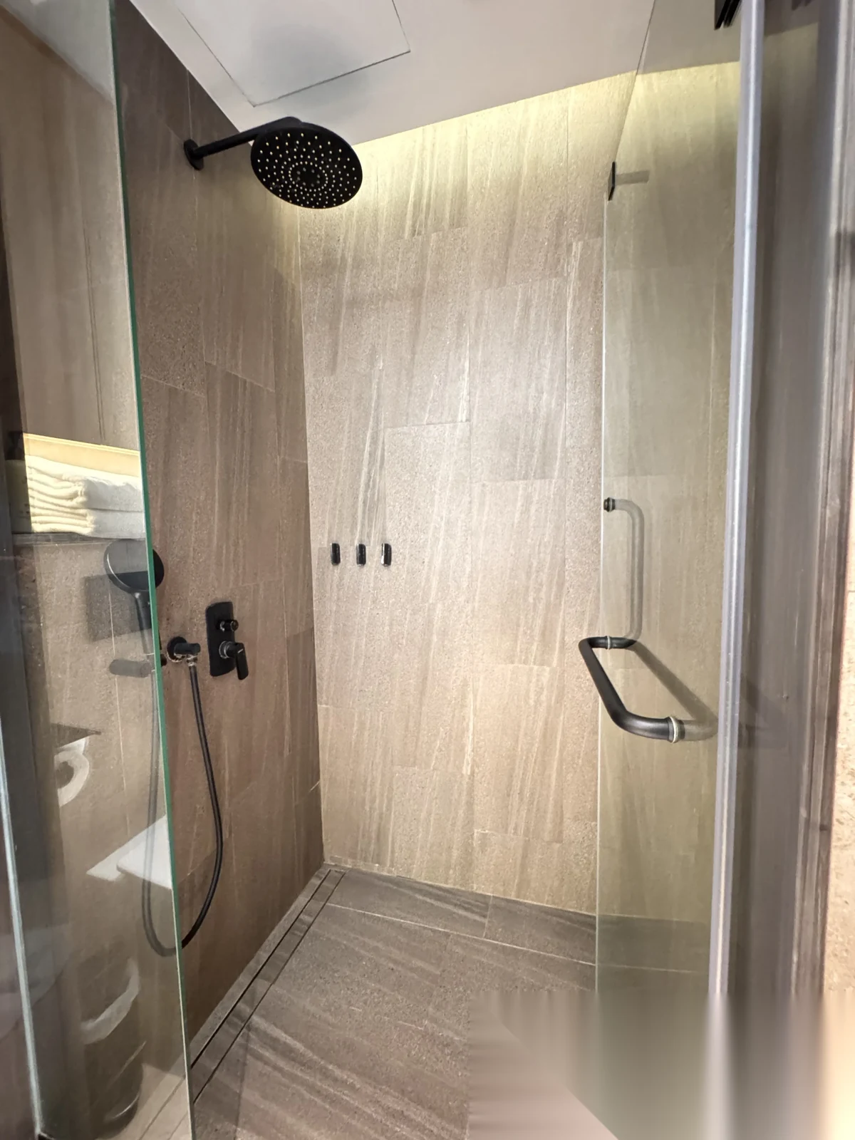 Studio Apartment for sale at Layan Green Park Phase 1 complex · Choeng Thale · Garden View — photo 7