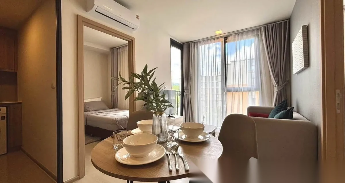 2 Bedroom Apartment for rent at The Base Rise complex · Wichit · Pool View