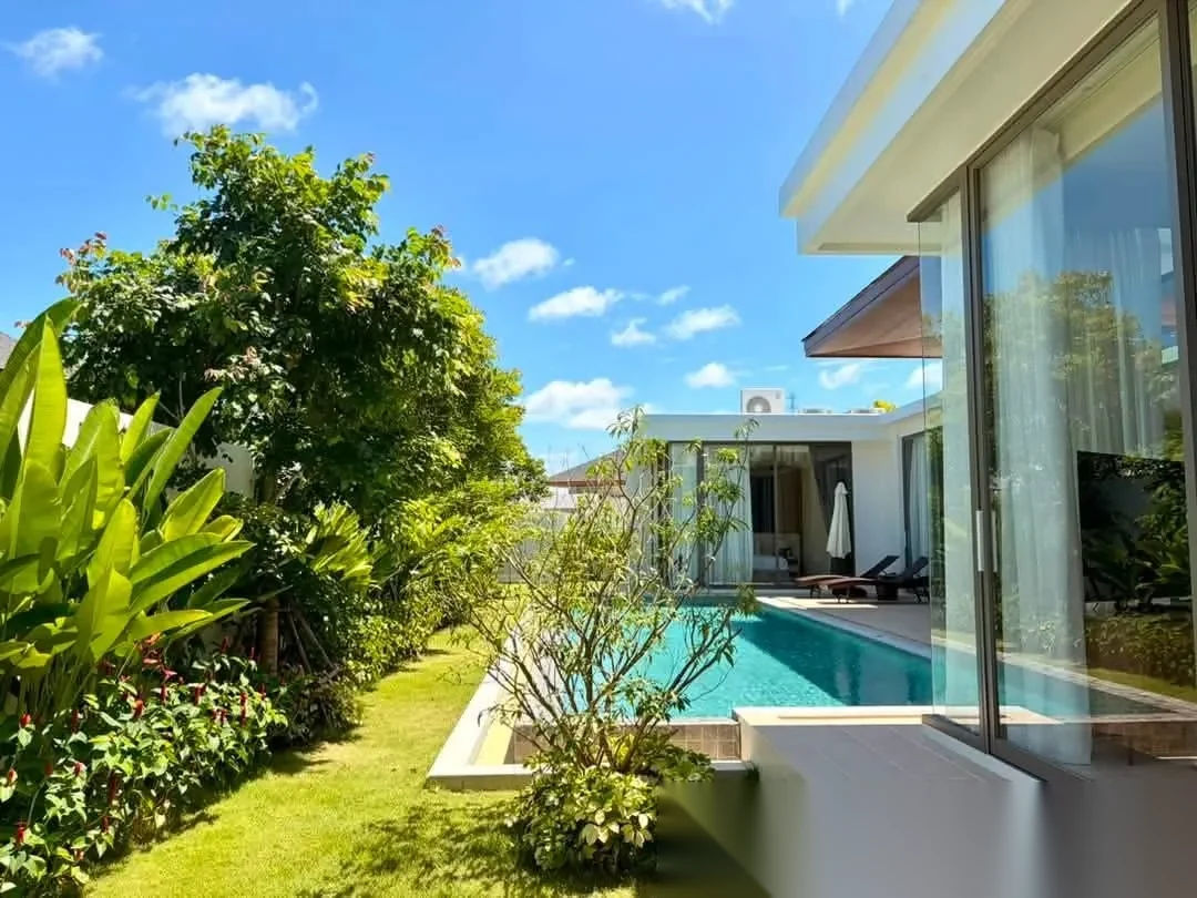 3 Bedroom Villa for rent at The Ozone Campus Villa complex · Thep Krasattri · Pool View — photo 3