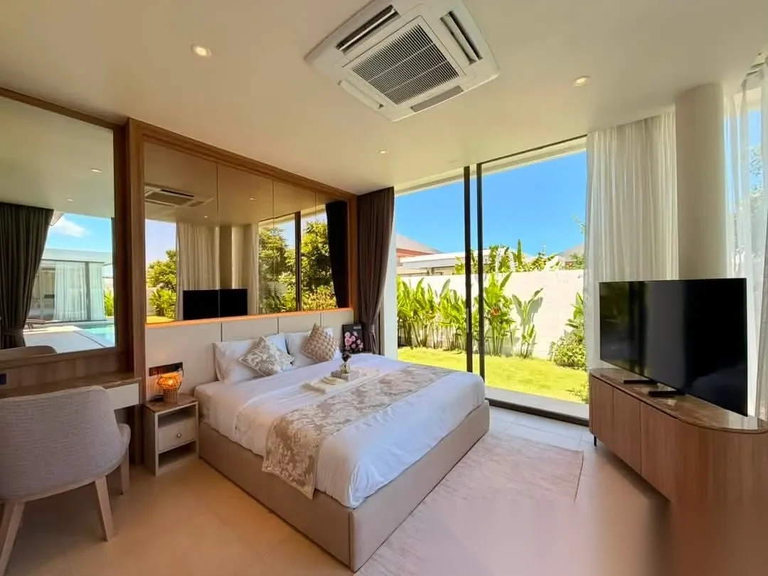 3 Bedroom Villa for rent at The Ozone Campus Villa complex · Thep Krasattri · Pool View — photo 11