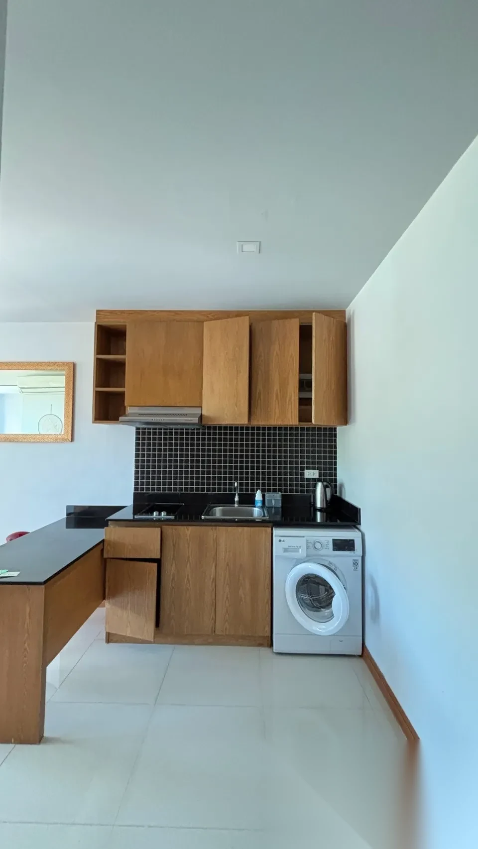 1 Bedroom Apartment for sale at Saiyuan Buri Condominium complex · Rawai · Pool Access — photo 9