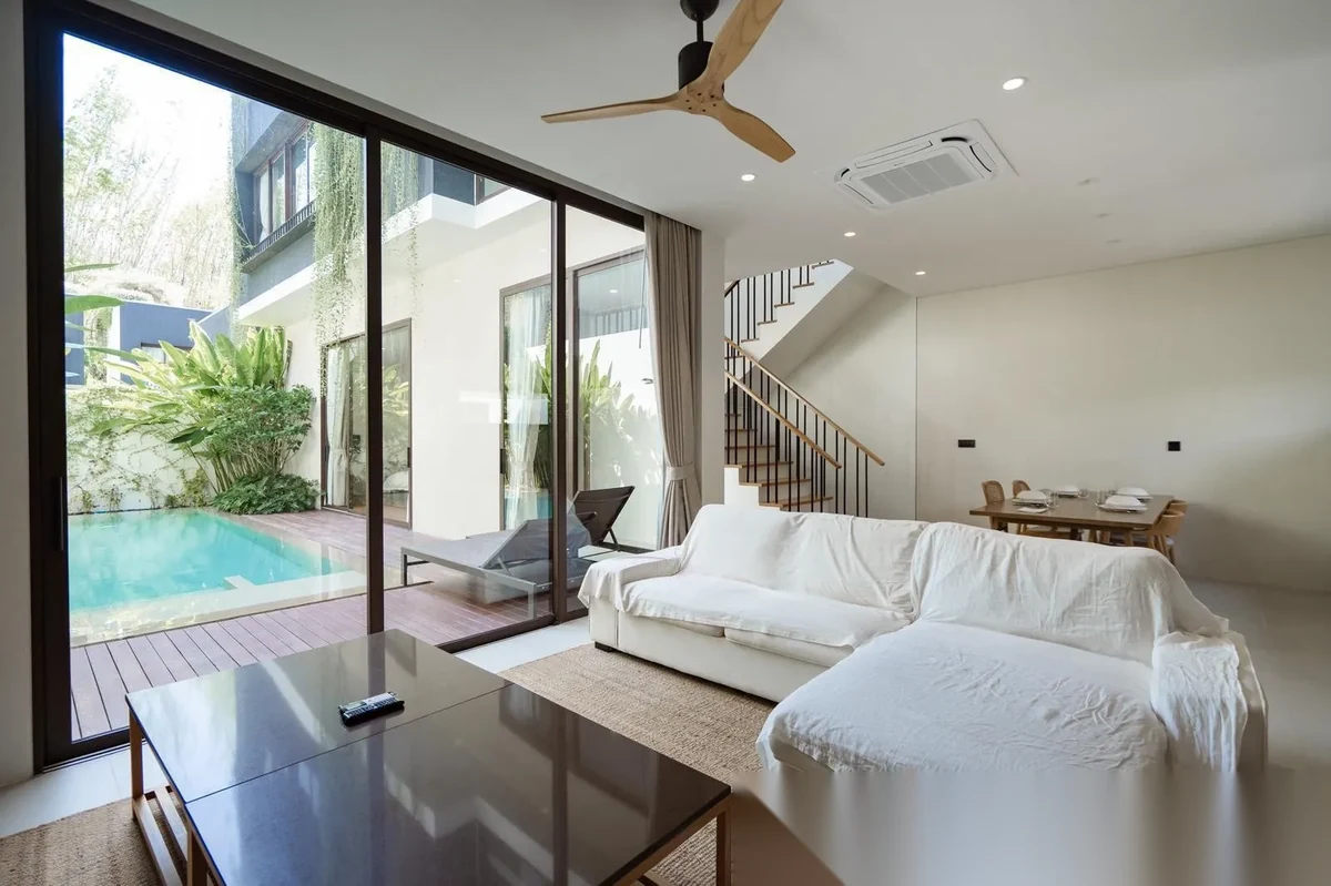 Вилла 3BR в комплексе Villa Qabalah · Си Сунтон · Выход к бассейну — фото 2